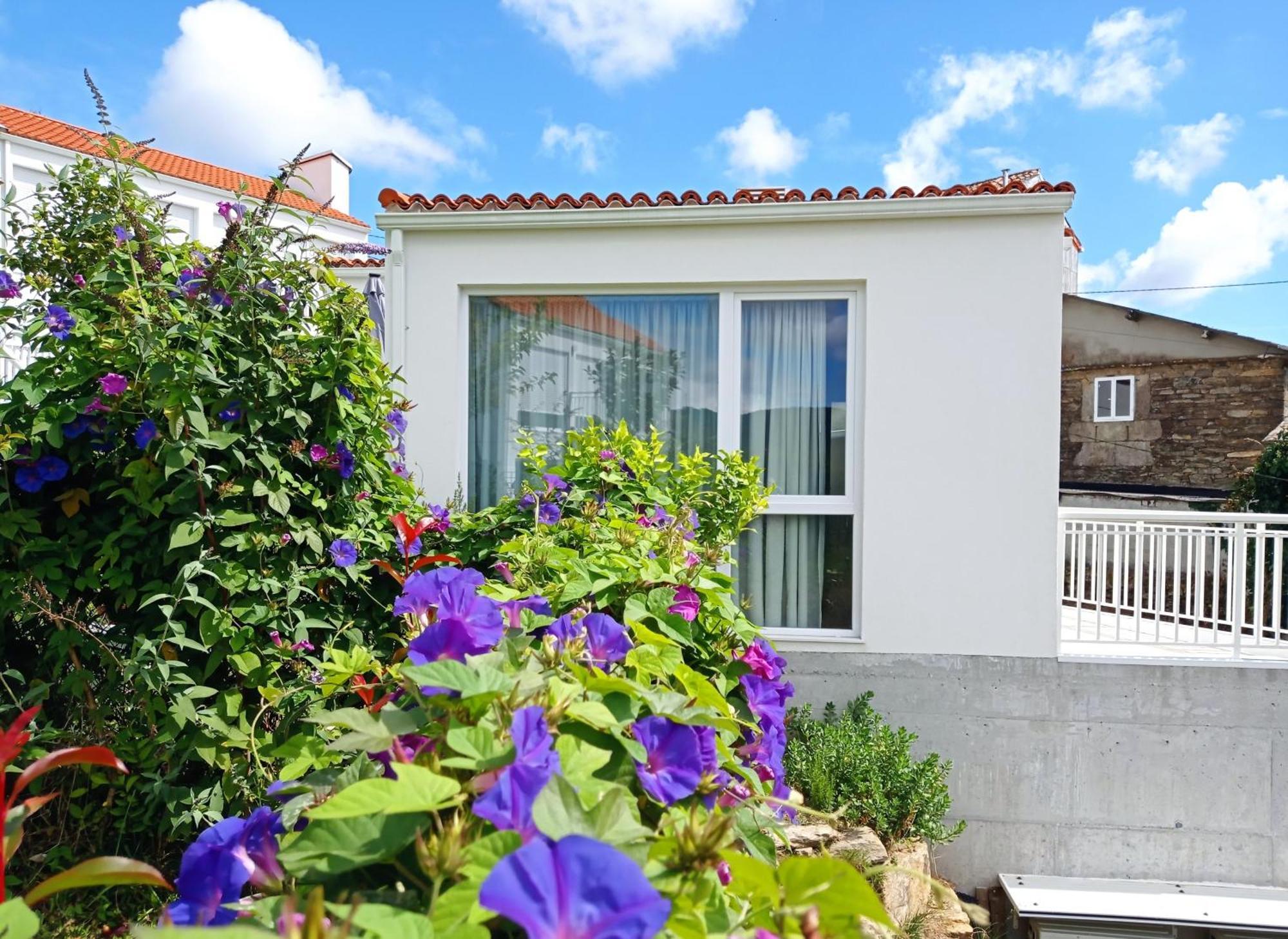 Casas Turisticas Lar Jardin - Parking Privado Santiago de Compostela Exterior photo